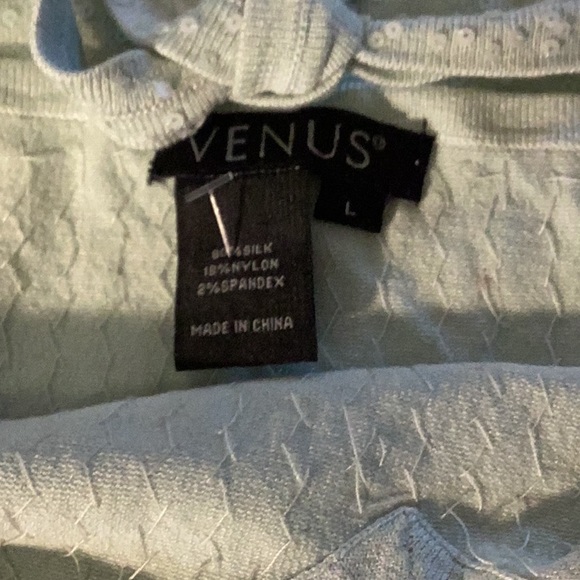 Venus halter size L - Picture 4 of 4